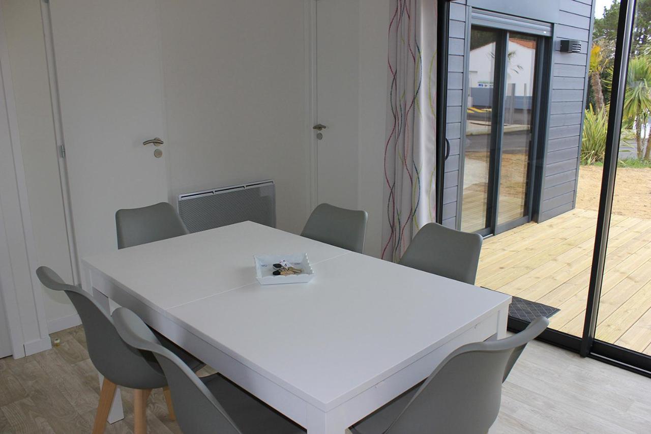 Chalet Pour 6, Domaine Avec Piscine Saint-Hilaire-de-Riez Kültér fotó