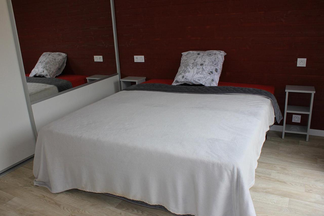 Chalet Pour 6, Domaine Avec Piscine Saint-Hilaire-de-Riez Kültér fotó