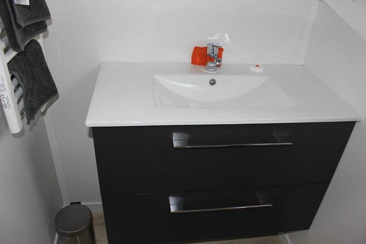 Chalet Pour 6, Domaine Avec Piscine Saint-Hilaire-de-Riez Kültér fotó